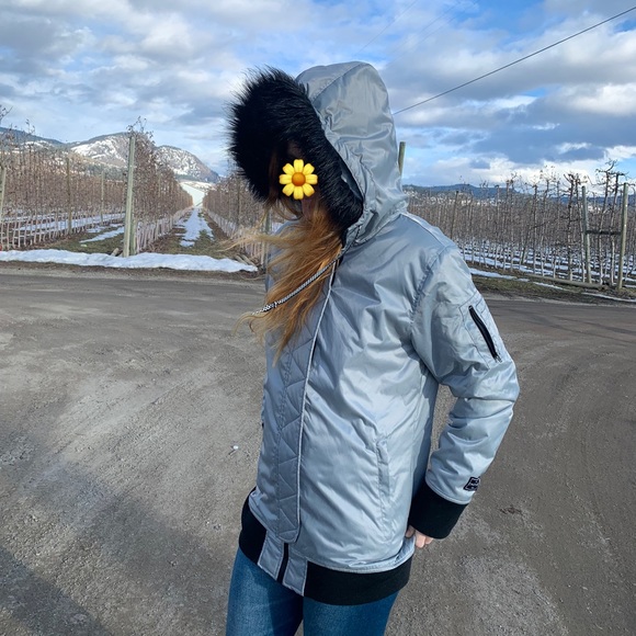 Silver Empyre vallerd winter jacket size medium - Picture 2 of 15